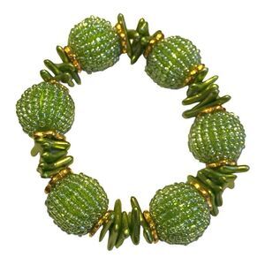 Green Glass beaded stretch bracelet gold flower bead caps green metallic chips